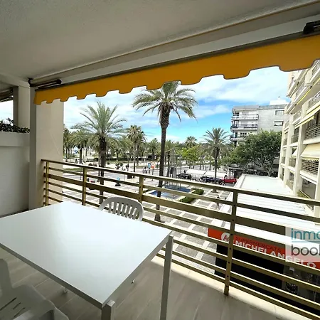 Sun Novelty 1 , Climatizado, Piscina